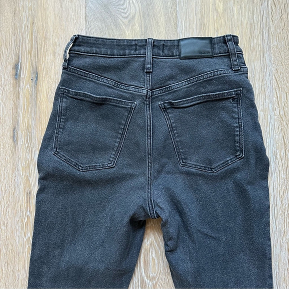 Madewell Petite Curvy High-Rise Skinny Jeans in Starkey Wash - Size P27 - Picture 7 of 16